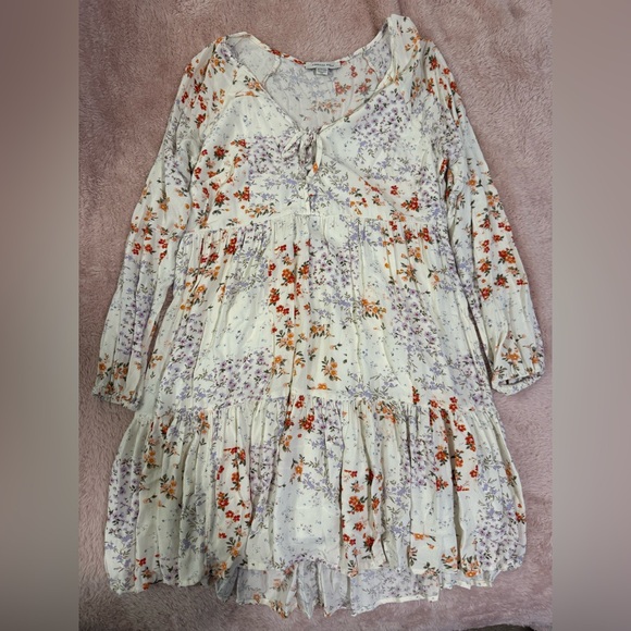 American Eagle Outfitters Dresses & Skirts - American Eagle Outfitters Flowy Dress